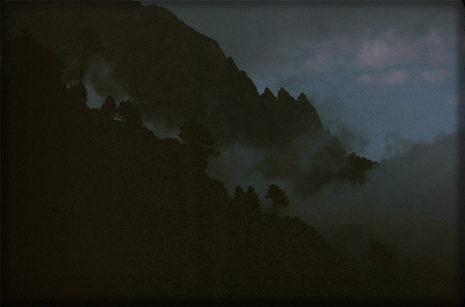 n_33  D147 Stranciacone abend Capo Selola 2273m.jpg